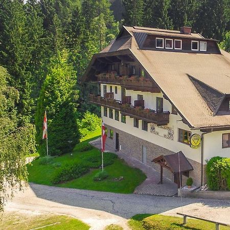 Pension Almhof Afritz Exterior photo